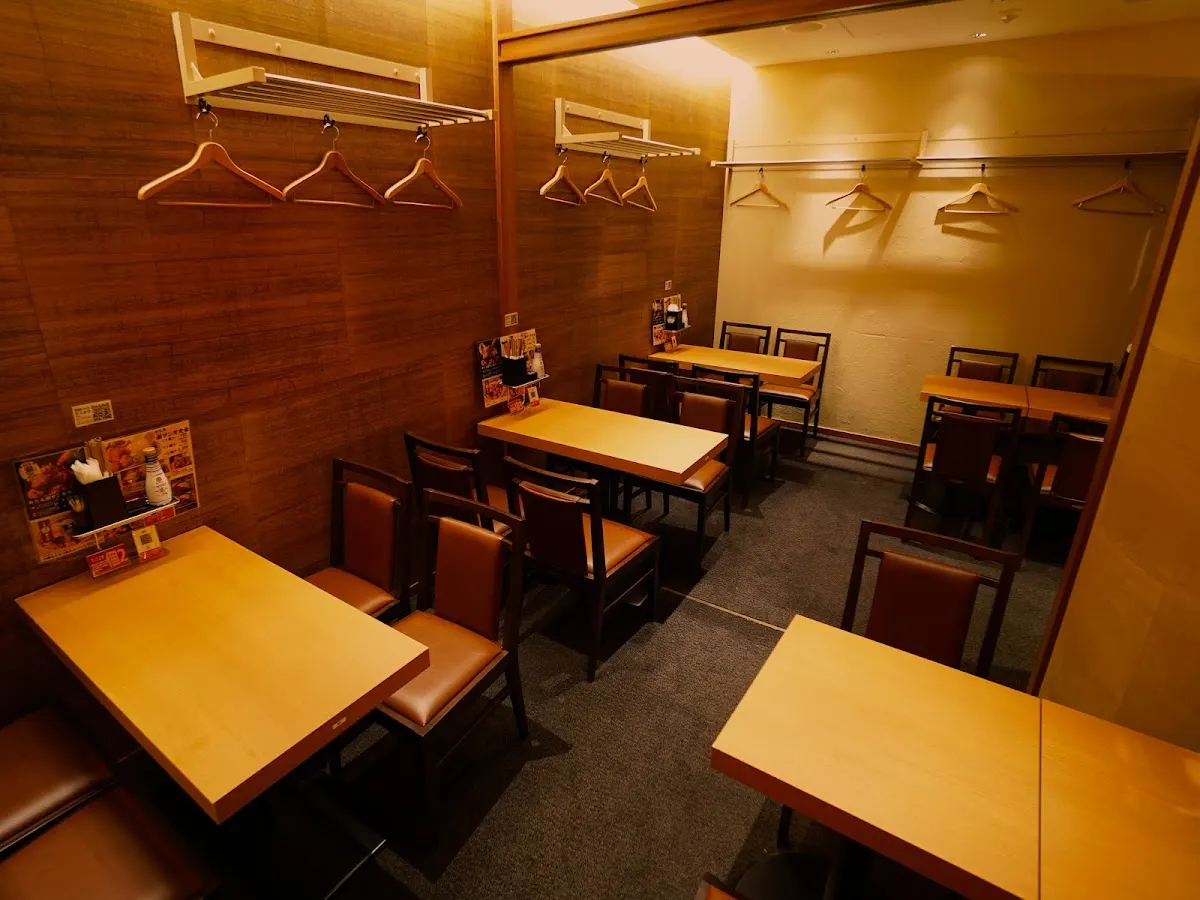 大衆酒場 おたる三幸 大通ビッセ店
