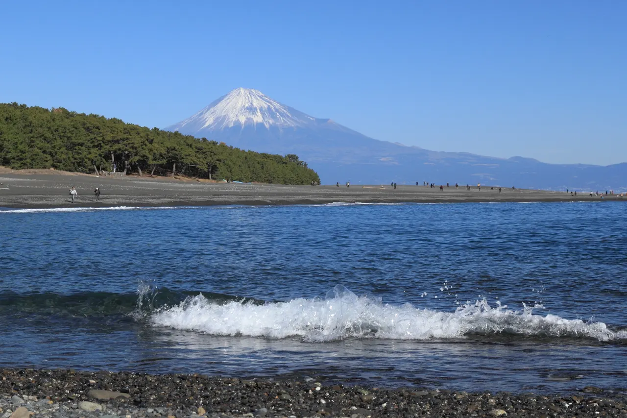 静岡・富士山と駿河湾の世界遺産絶景を巡る1泊2日モデルコース