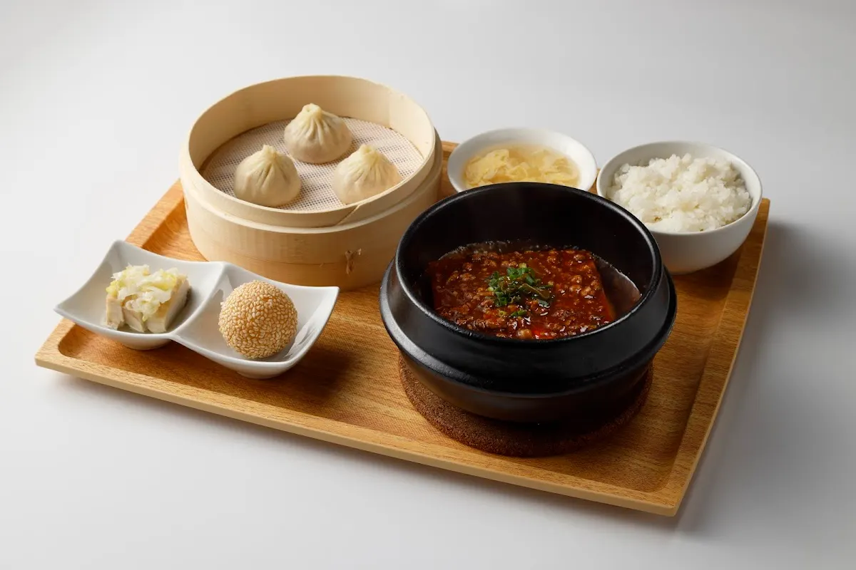 茶薫小籠包 ワールドポーターズ店