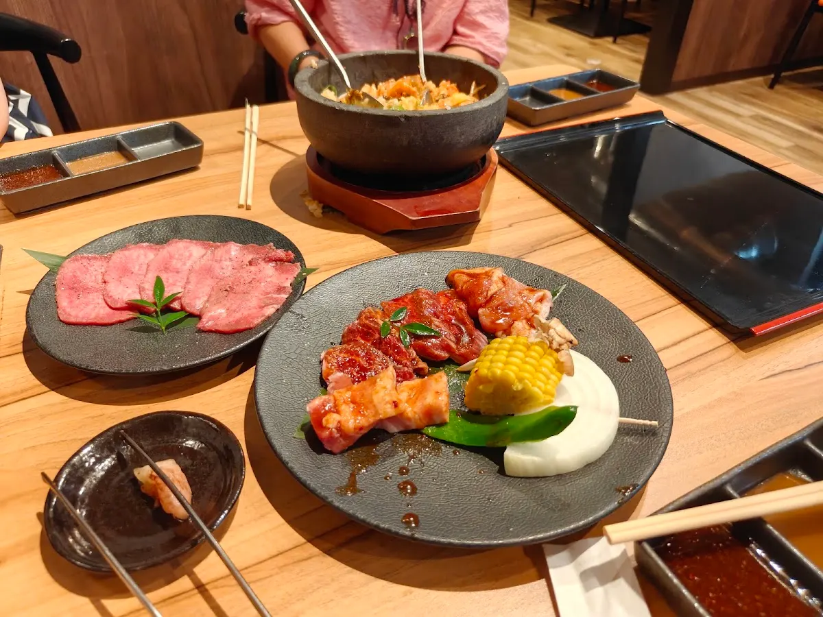 焼肉 龍苑