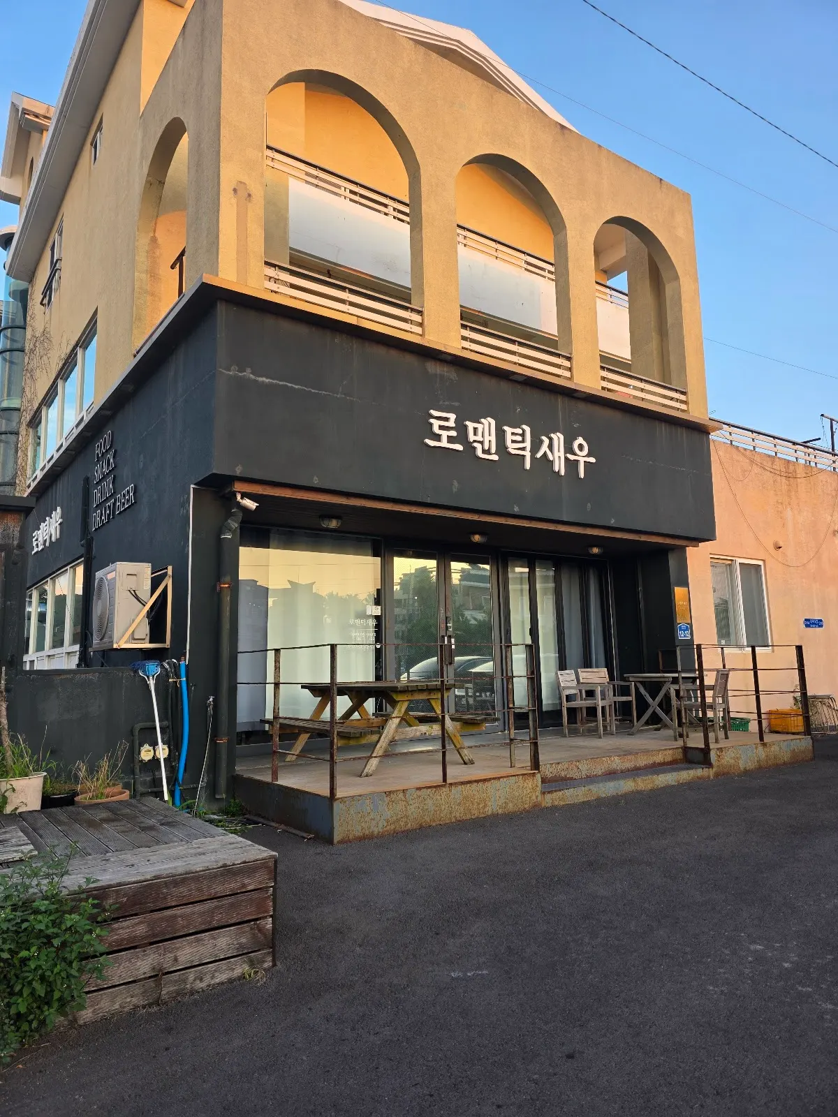 로맨틱새우 애월곽지본점（ロマンティックセウ エウォルクァクチポンジョム）
