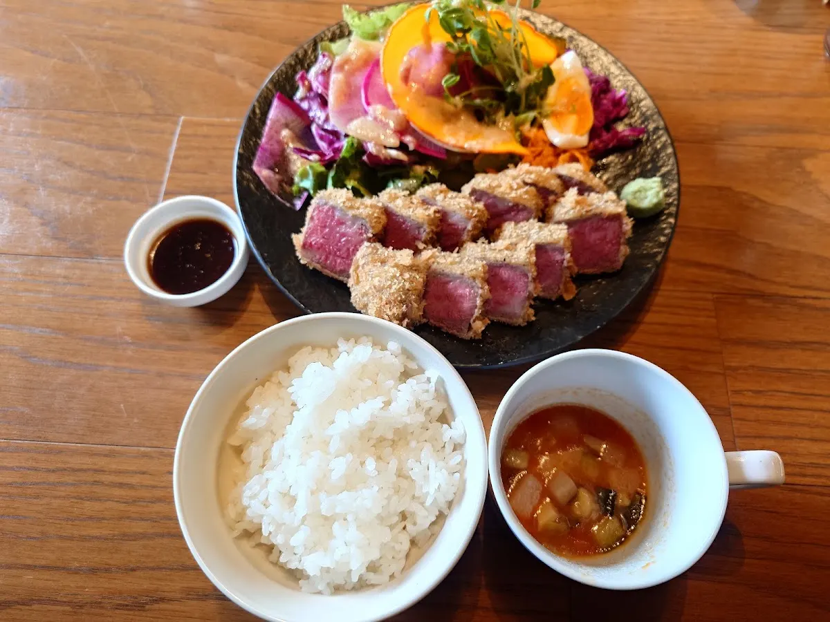 肉の店 牛見