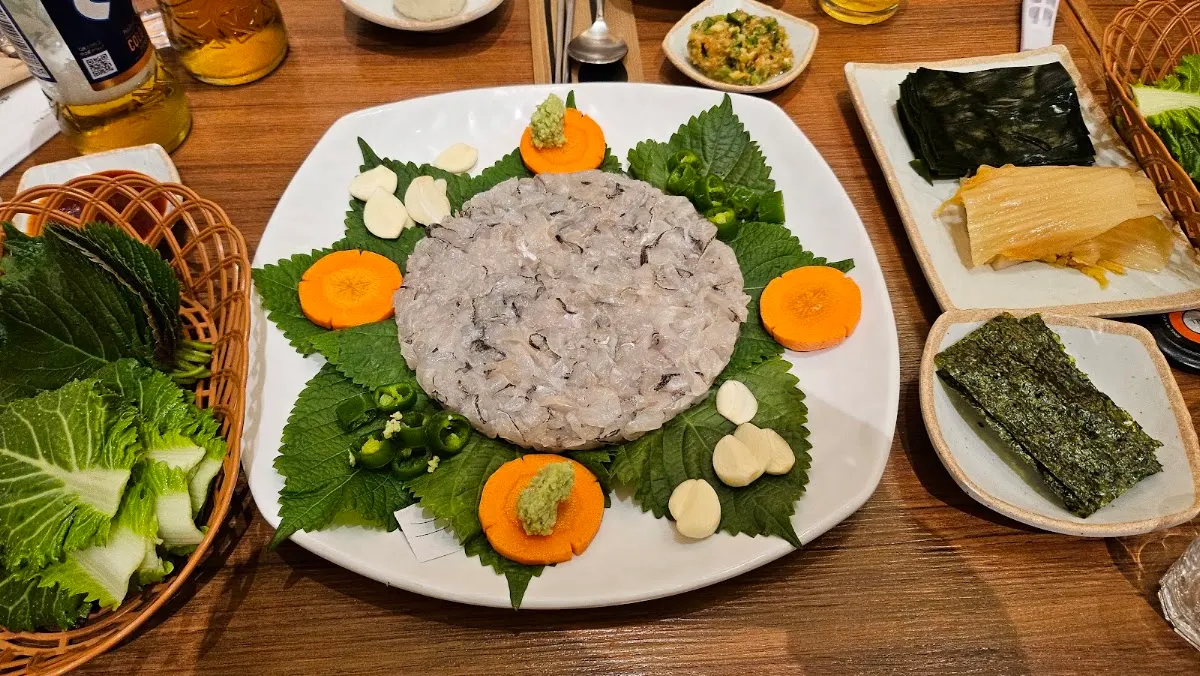 싱싱뽈락회 해운대본점(シンシンポルラッケ ヘウンデポンジョム)