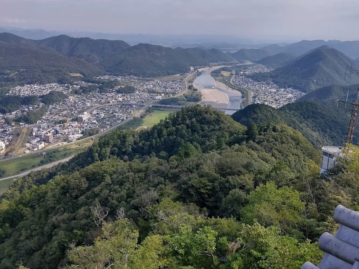 岐阜市・大垣・養老で絶景と自然を満喫する2泊3日モデルコース