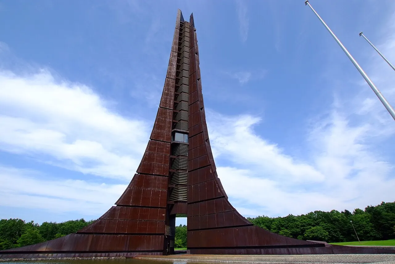北海道百年記念塔