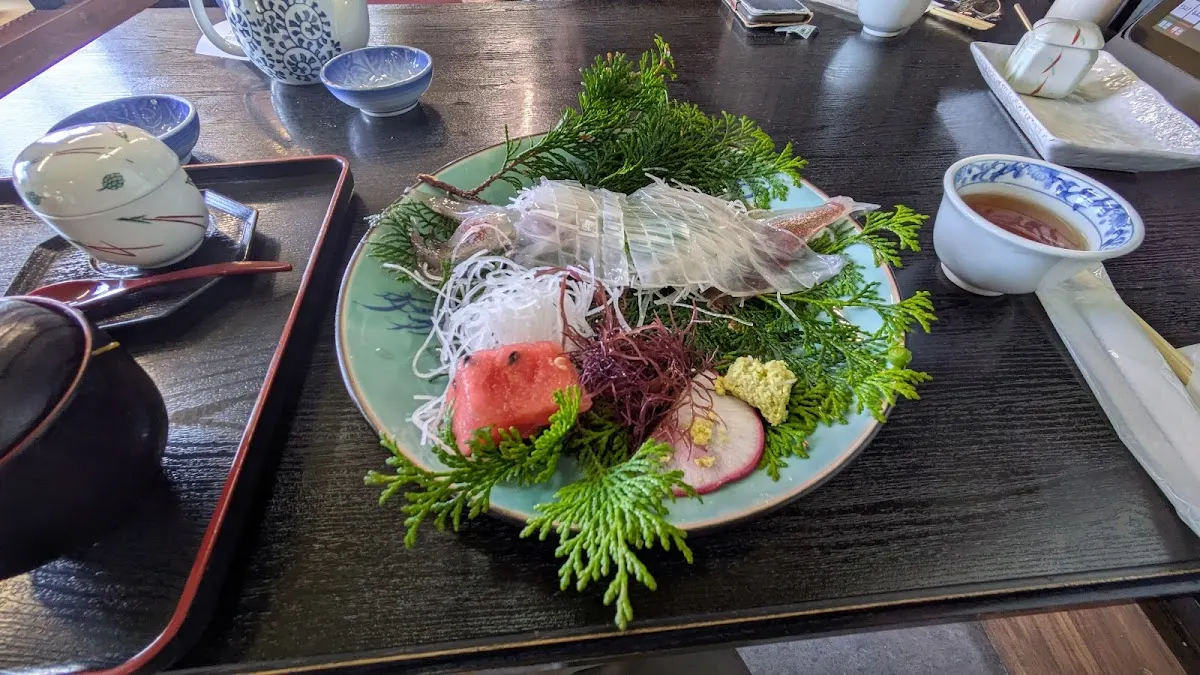 活魚料理 漁火