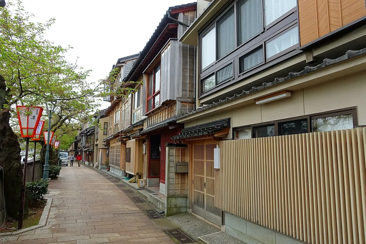 金沢・羽咋 2泊3日モデルコース：歴史と自然を巡る旅