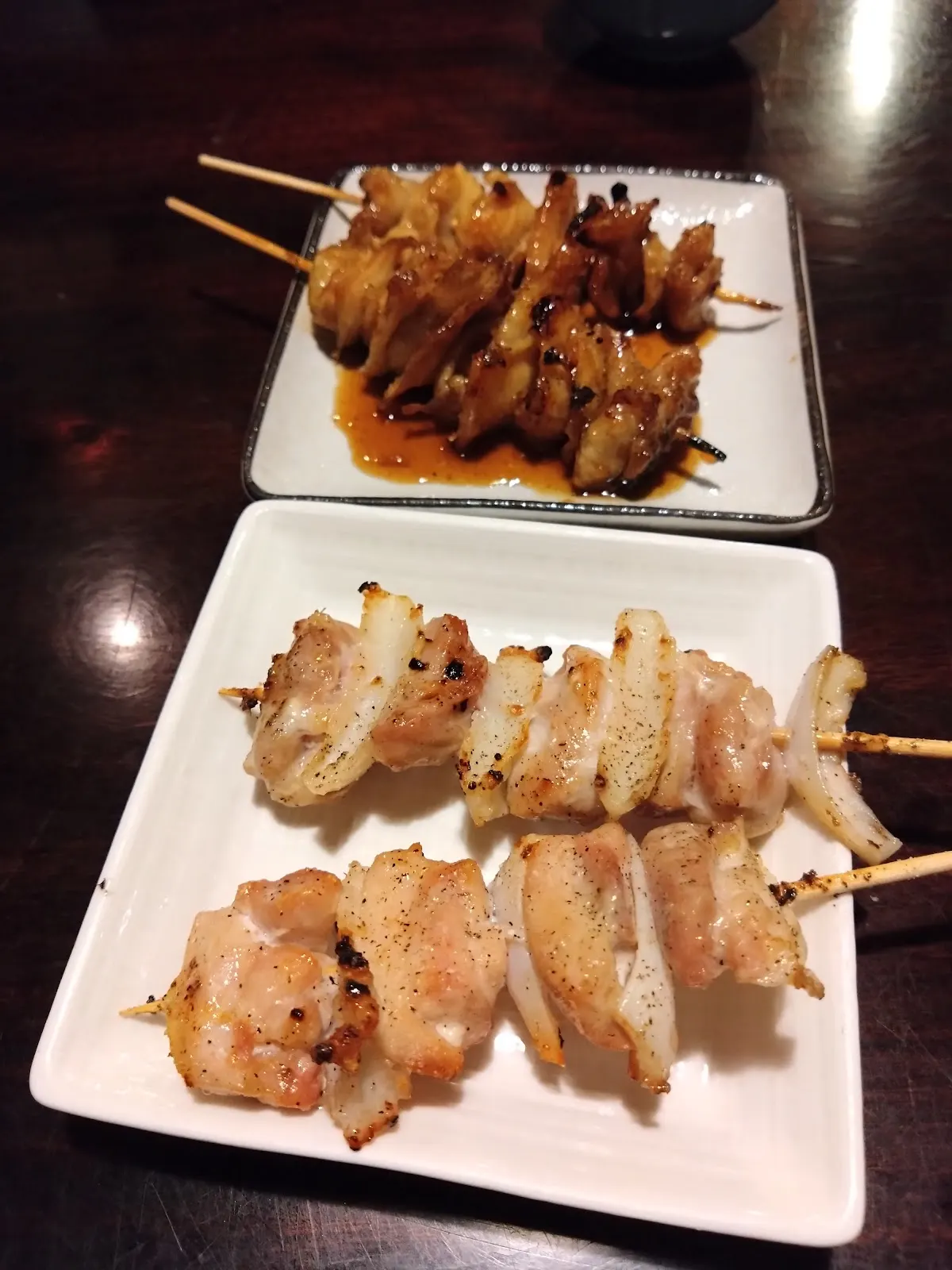 炭火焼鳥専門店 鳥吉 梅園店