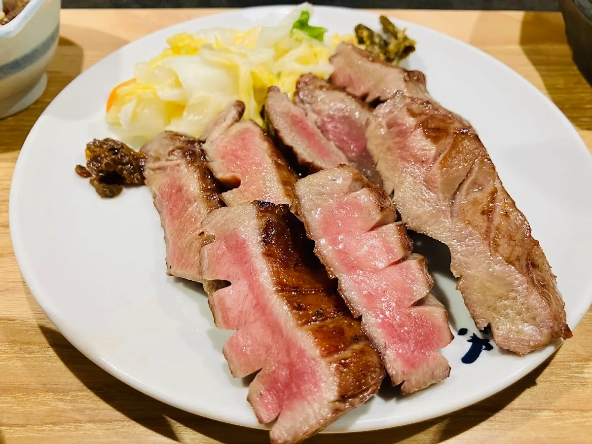 牛たん炭焼 利久 西口本店