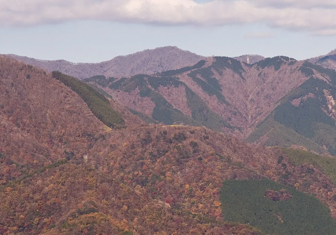 大界木山