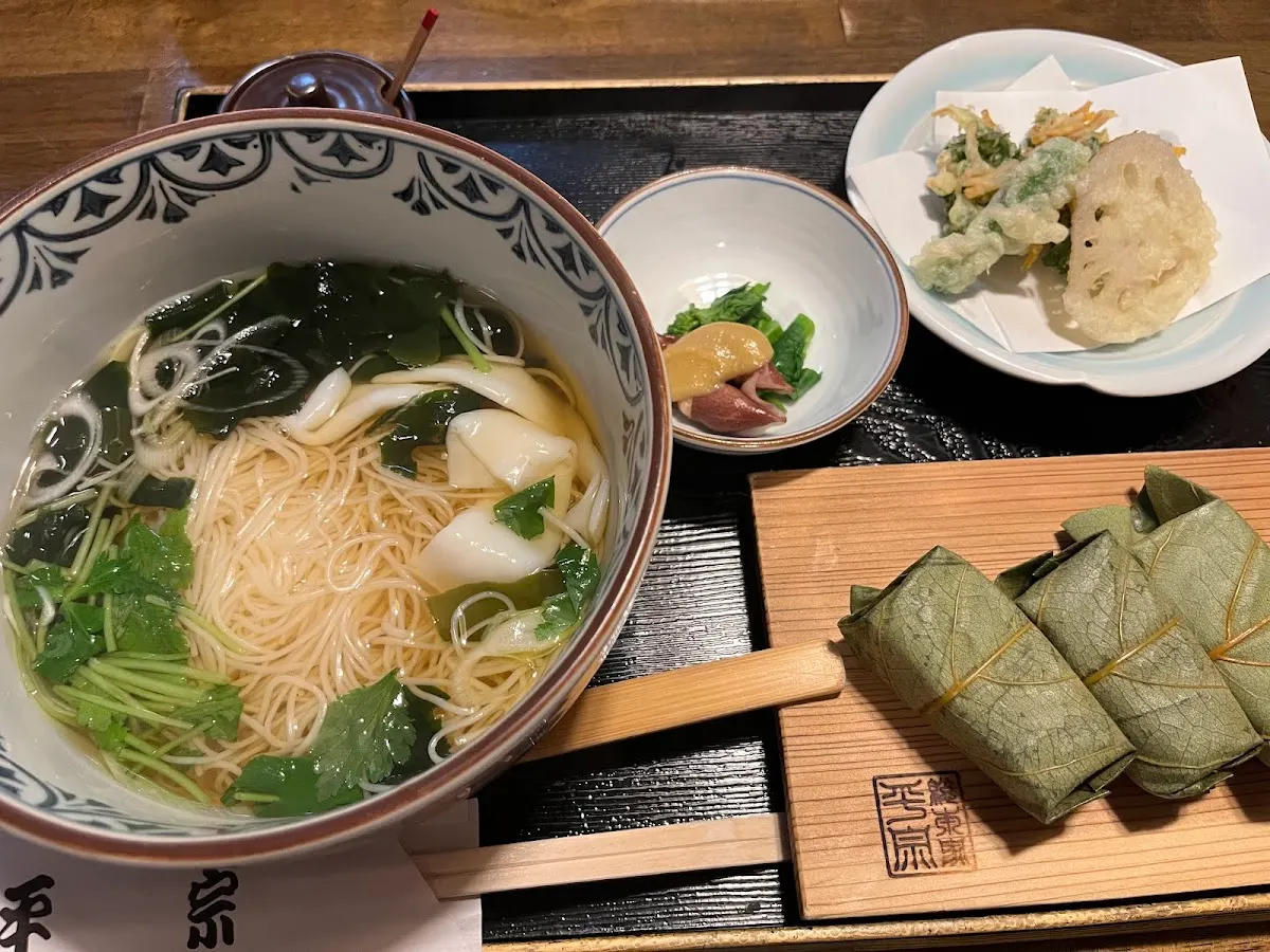 柿の葉ずし 平宗 奈良店 本館