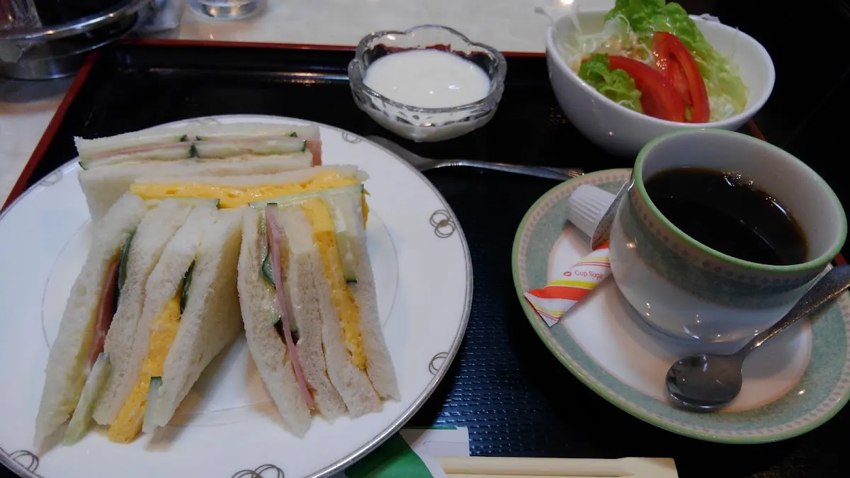 喫茶ピアス