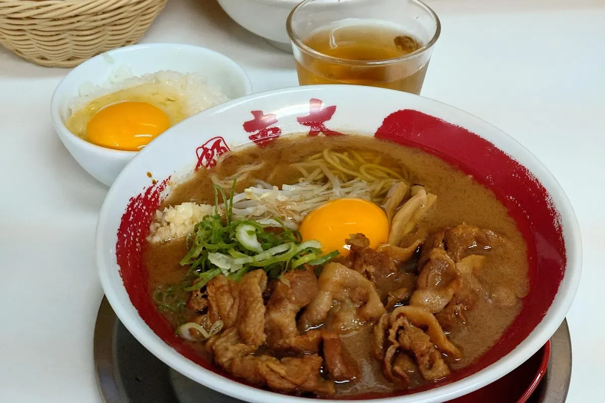 ラーメン東大 大道本店