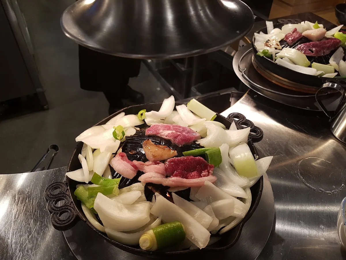 成吉思汗だるま 本店