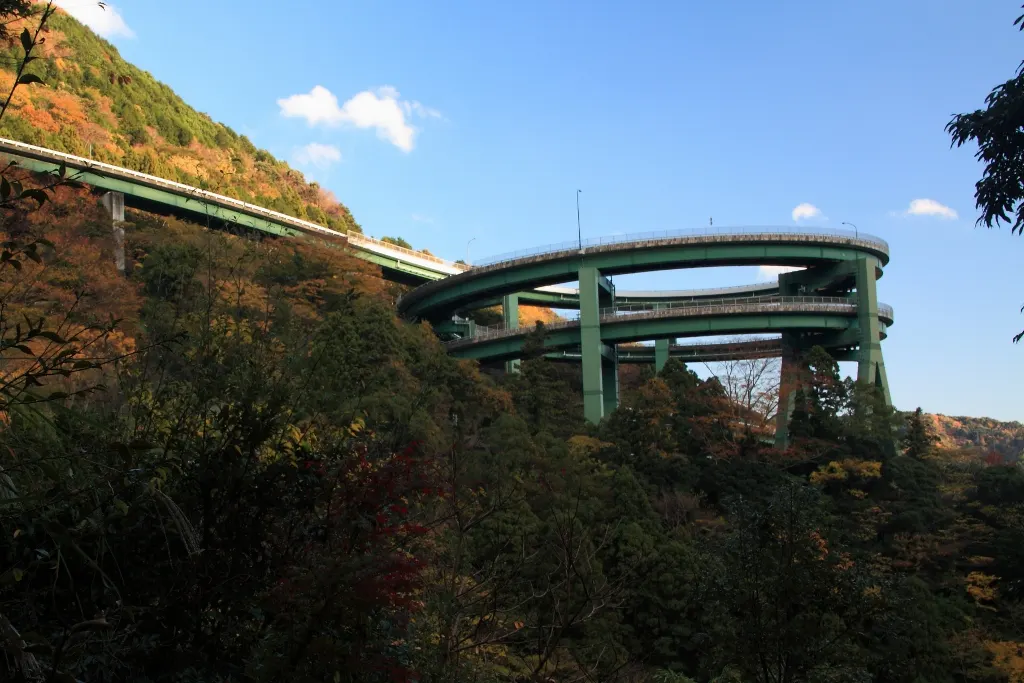 河津七滝ループ橋