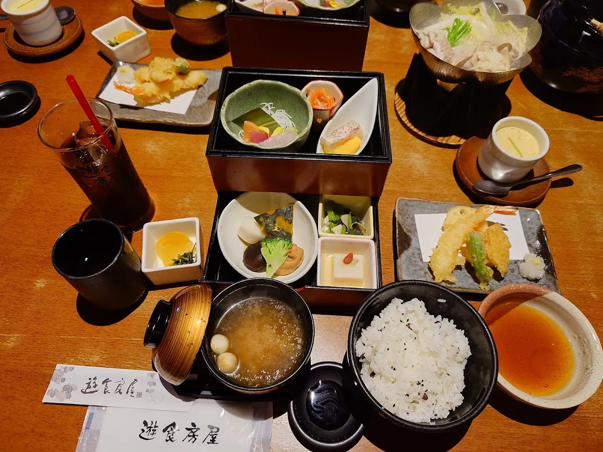 遊食房屋 観音寺総本店