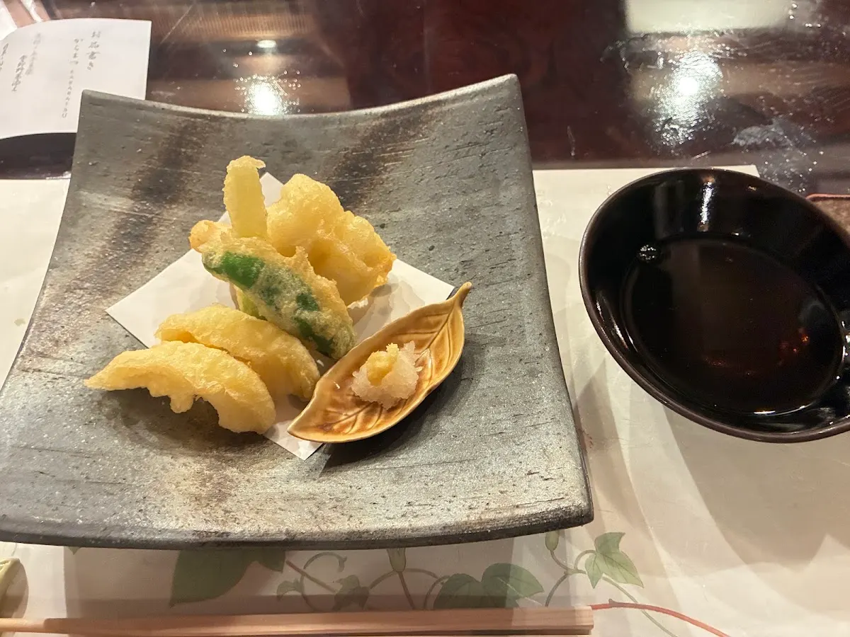 離れみよし