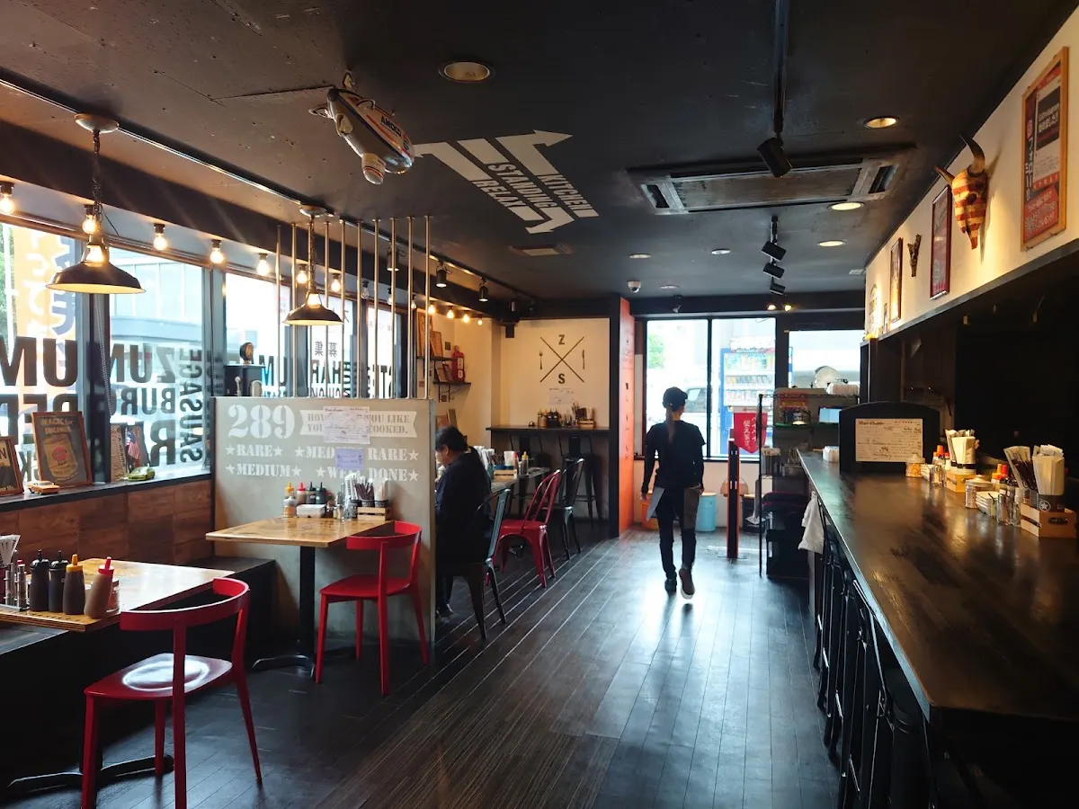 バーグの名に懸けて 姫路城前店