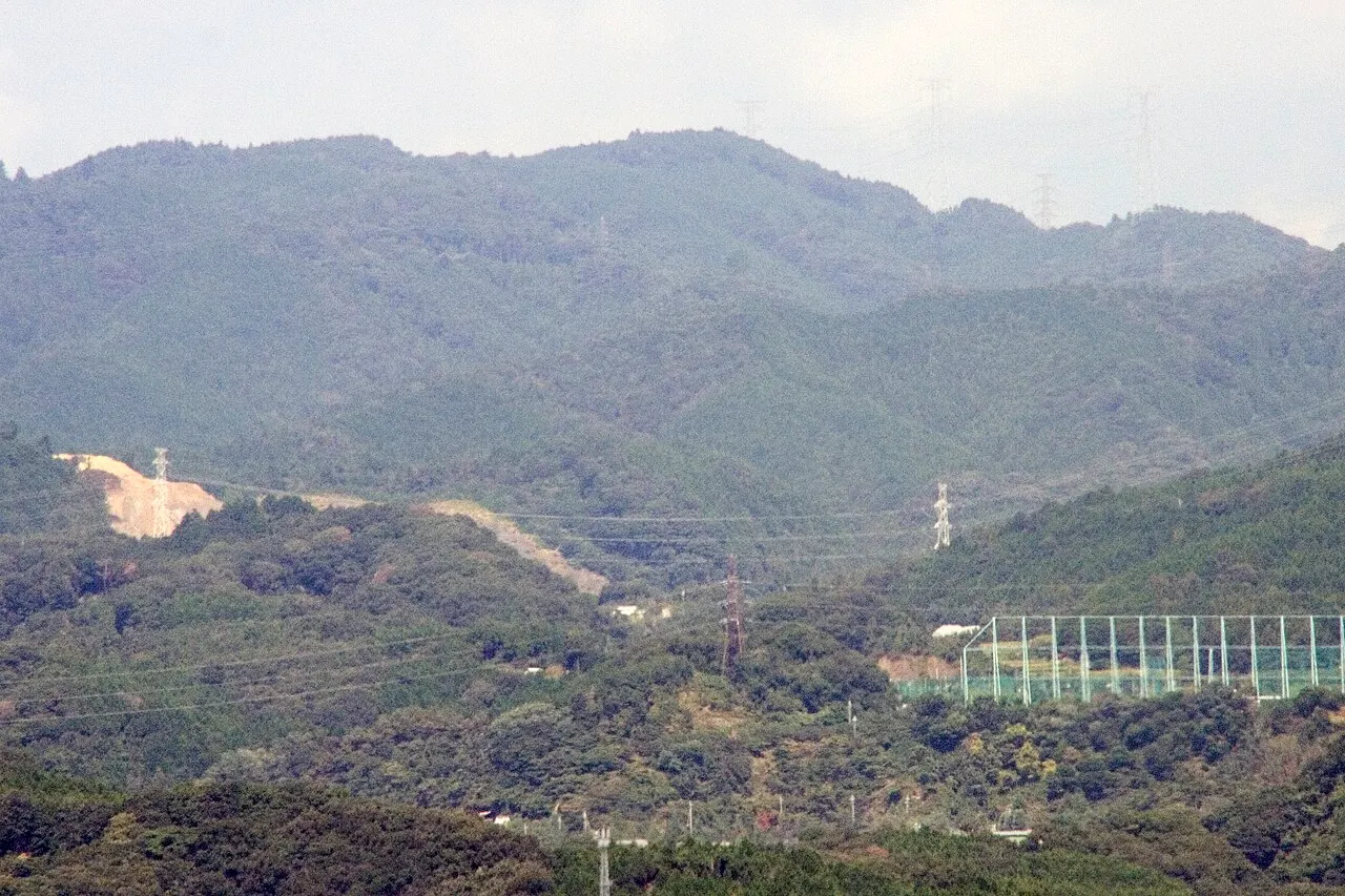 ポンポン山