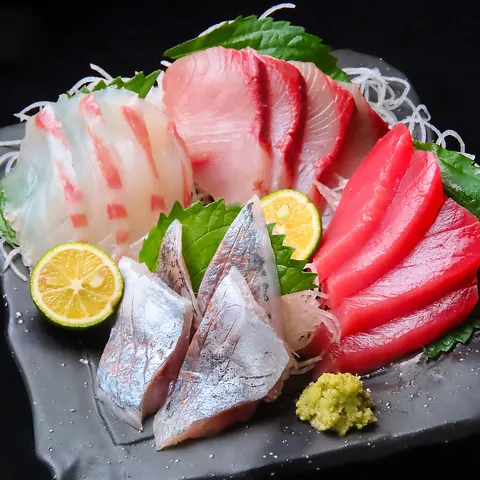 地鶏と手作り餃子が旨い店 一 はじめ