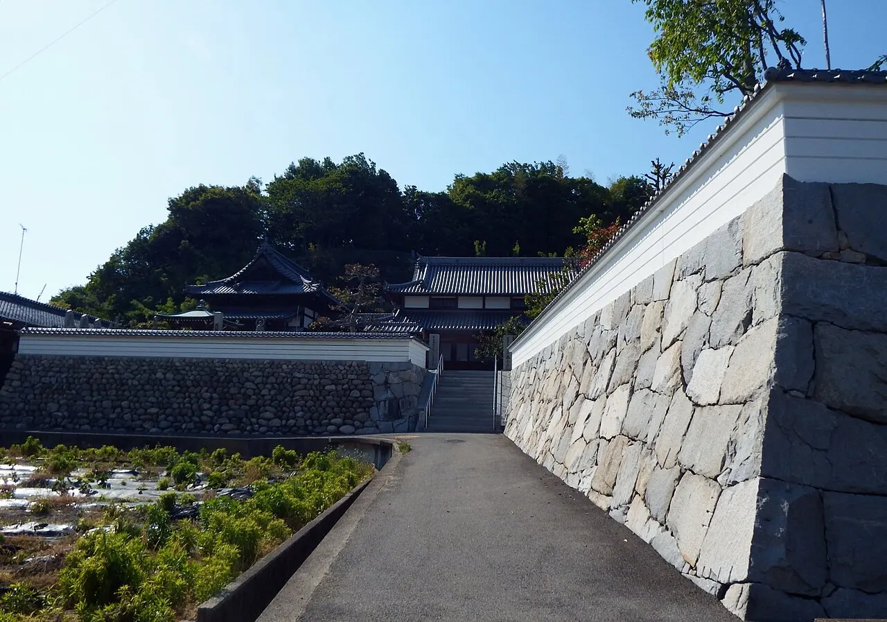 泰山寺(第56番札所)