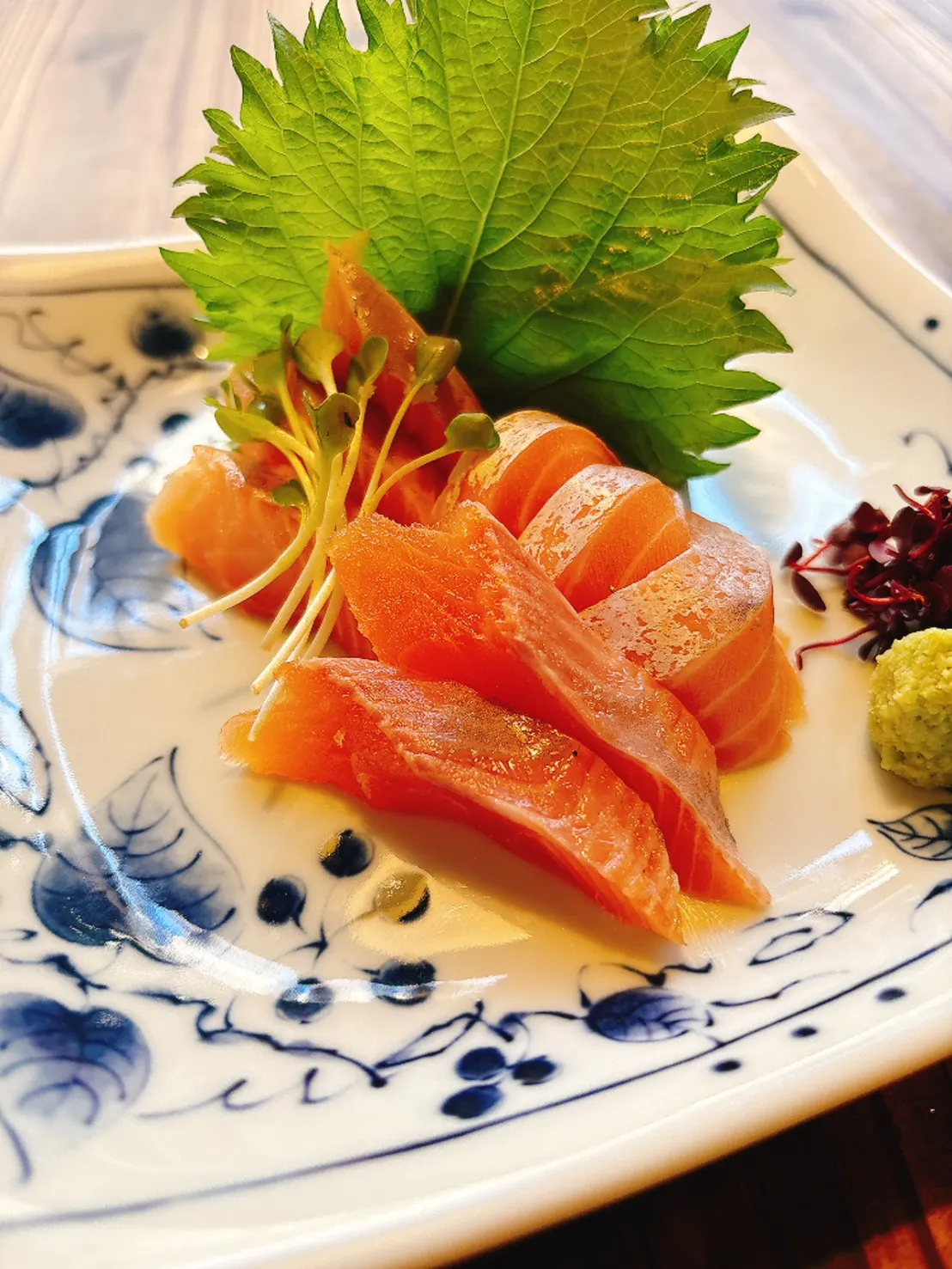 骨付き阿波尾鶏 一鴻 徳島駅前店