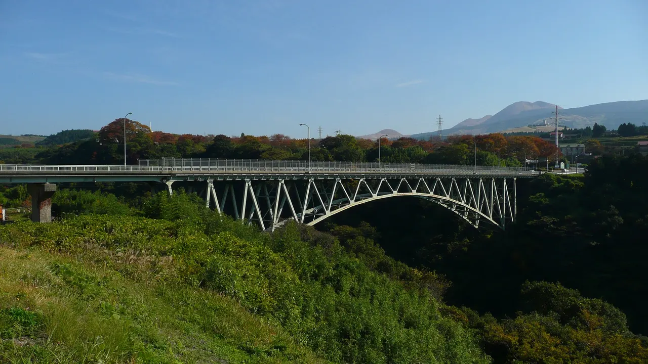 阿蘇大橋