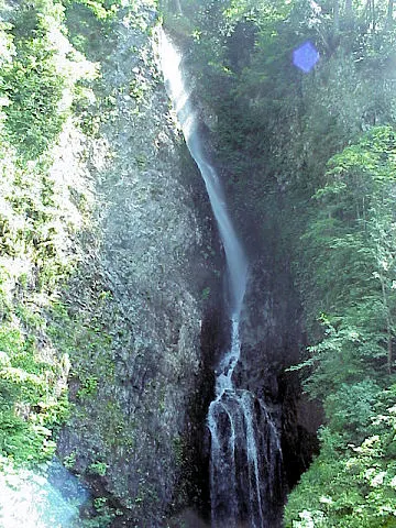 茶釜の滝