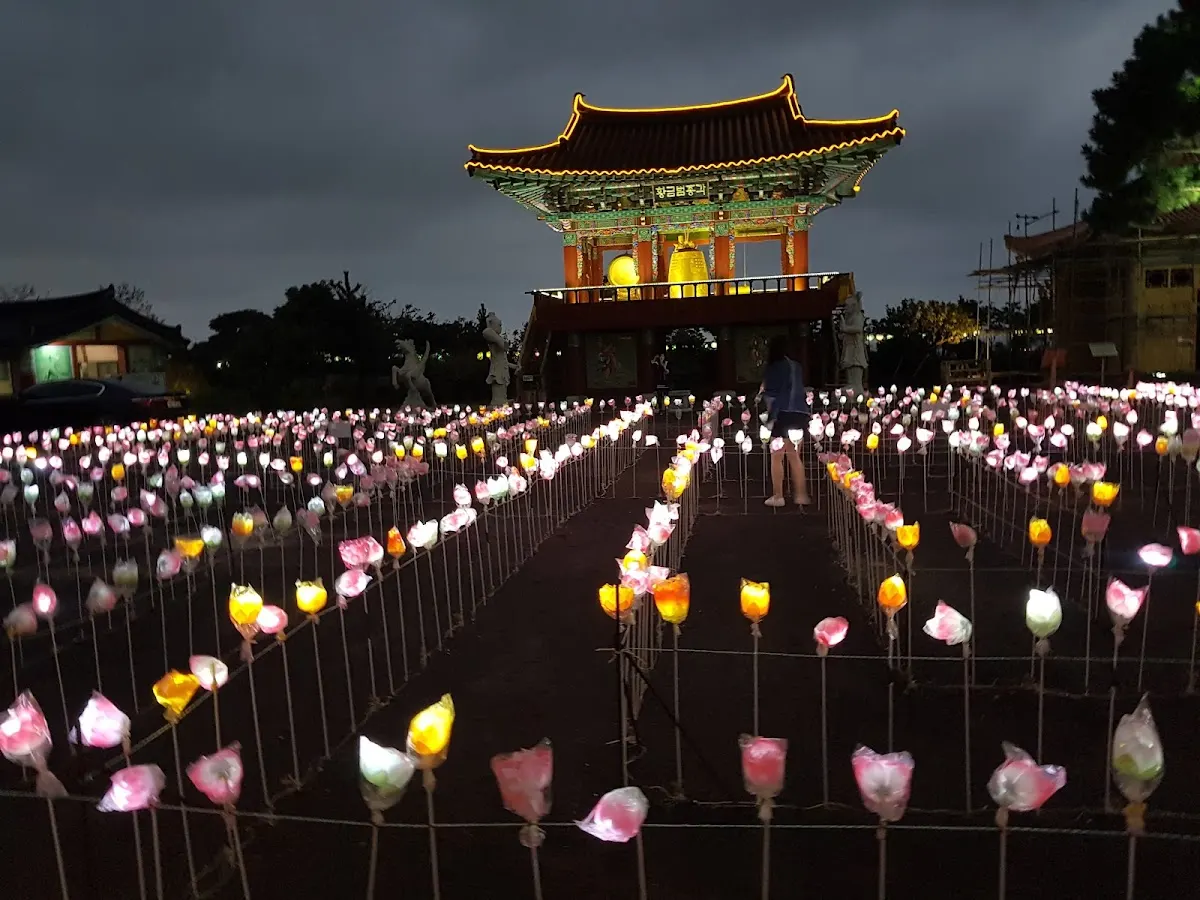 선운정사（Seonunjeong Temple）