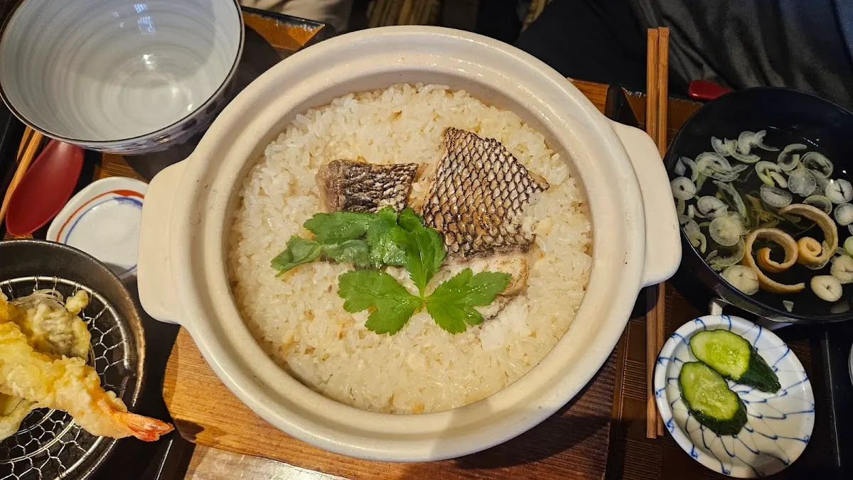 松山鯛めし 秋嘉 本店