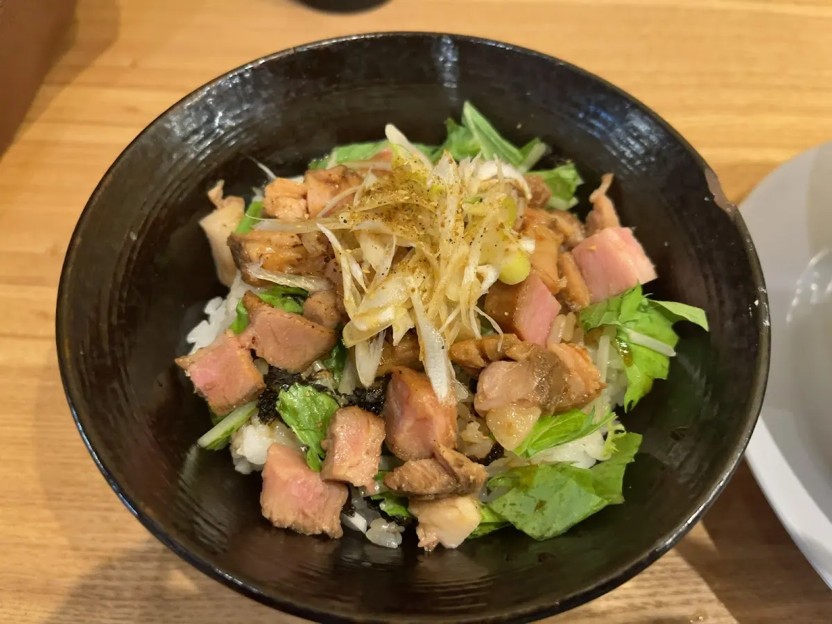 鳥取牛骨拉麺 八起