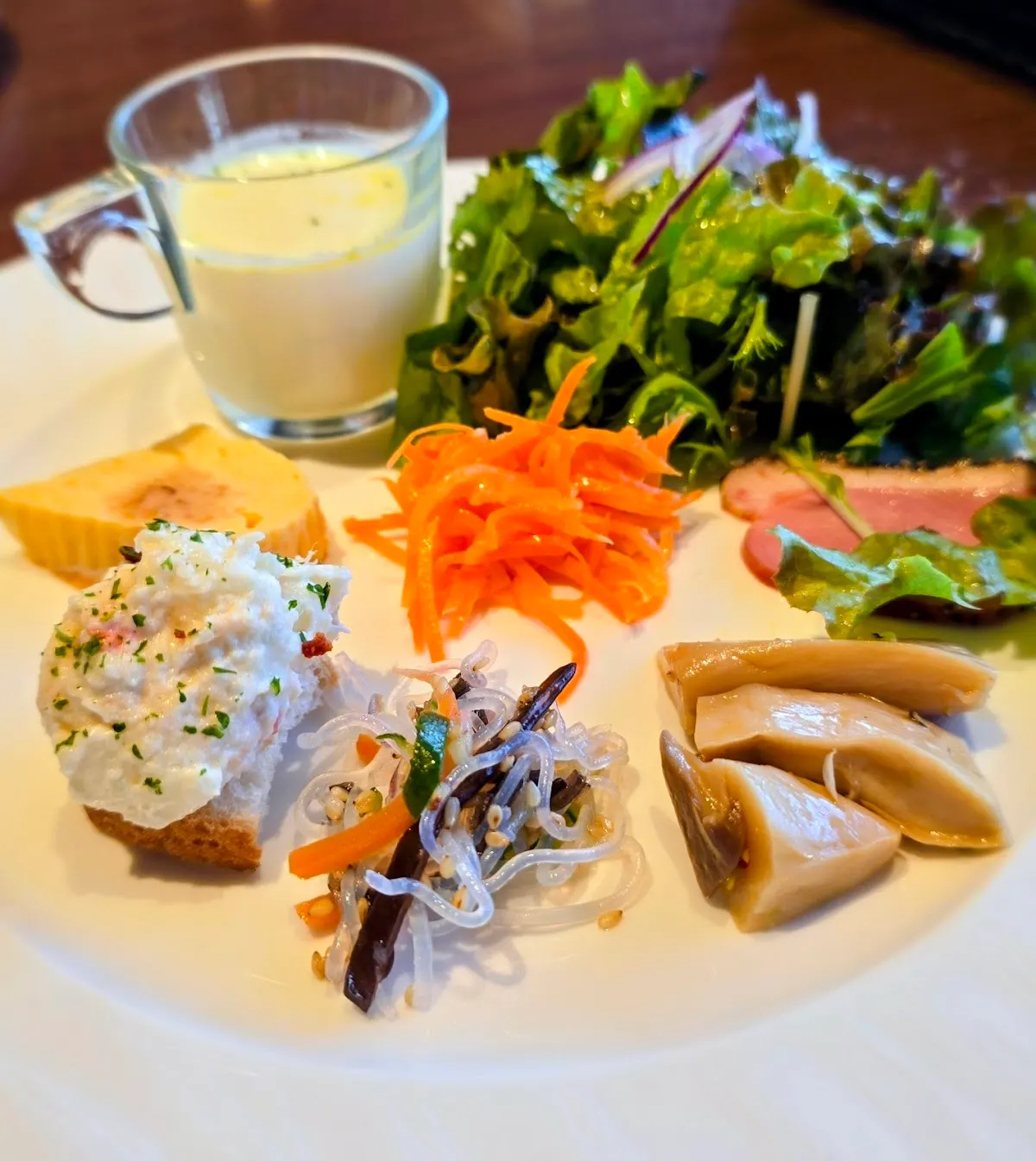 Cafe and Restaurant Alla Volta アラボルタ