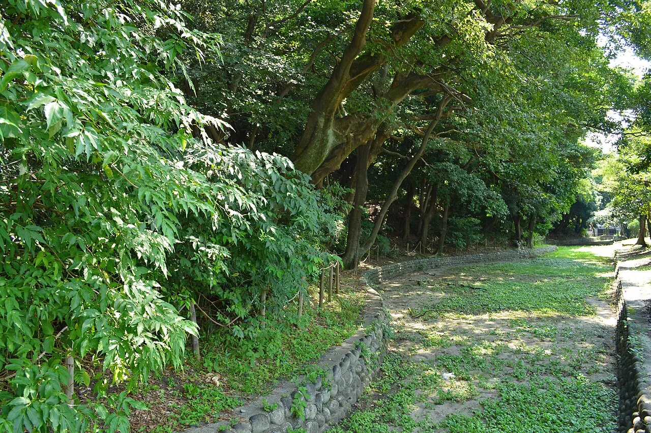 断夫山古墳