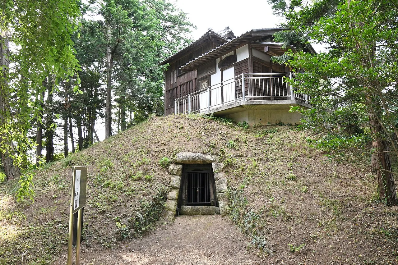 若宮八幡古墳