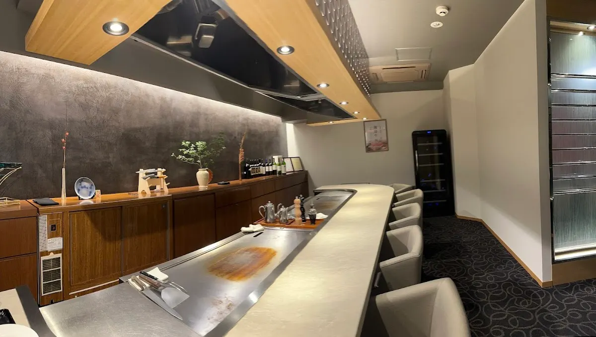 鉄板 薊 Azami 鹿児島店