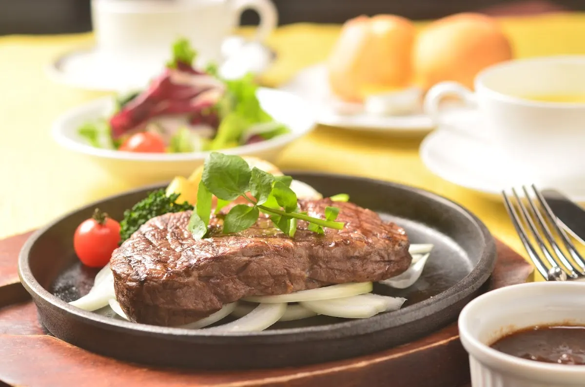 Restaurant IBIS アイビス