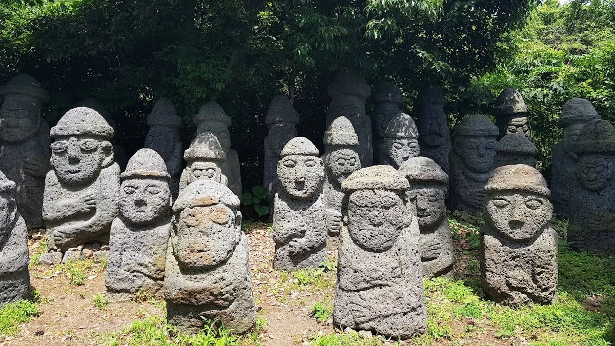 トルハルバン美術館