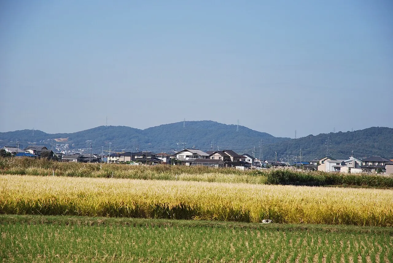 操山