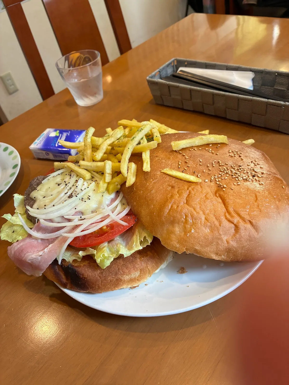 レストラン LAUNA ラウナ