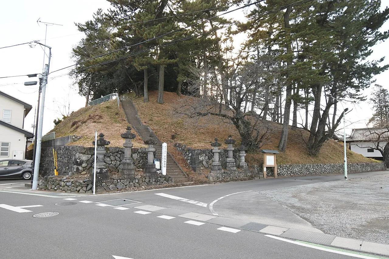 宝塔山古墳