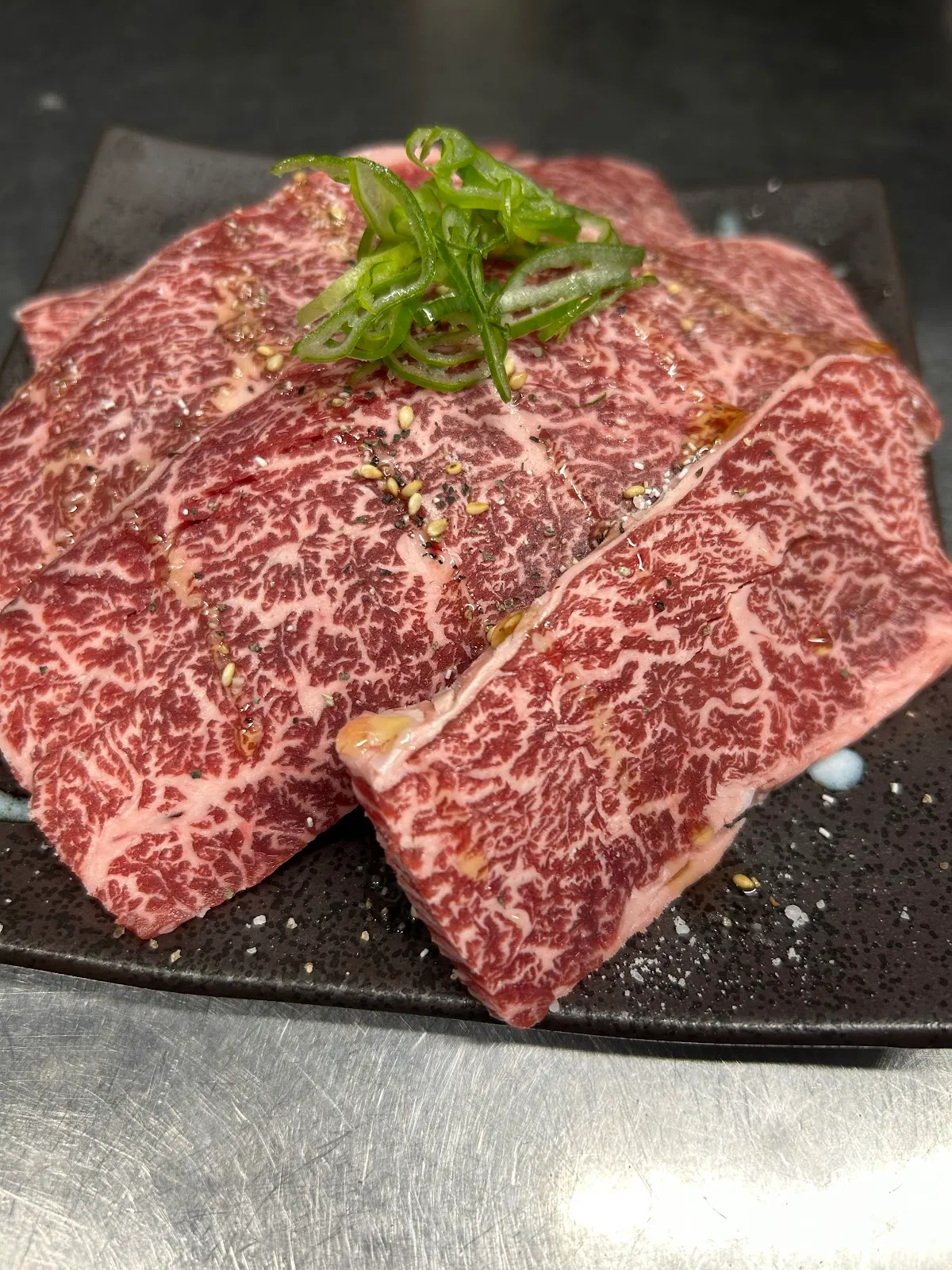 炭火焼肉 朱里
