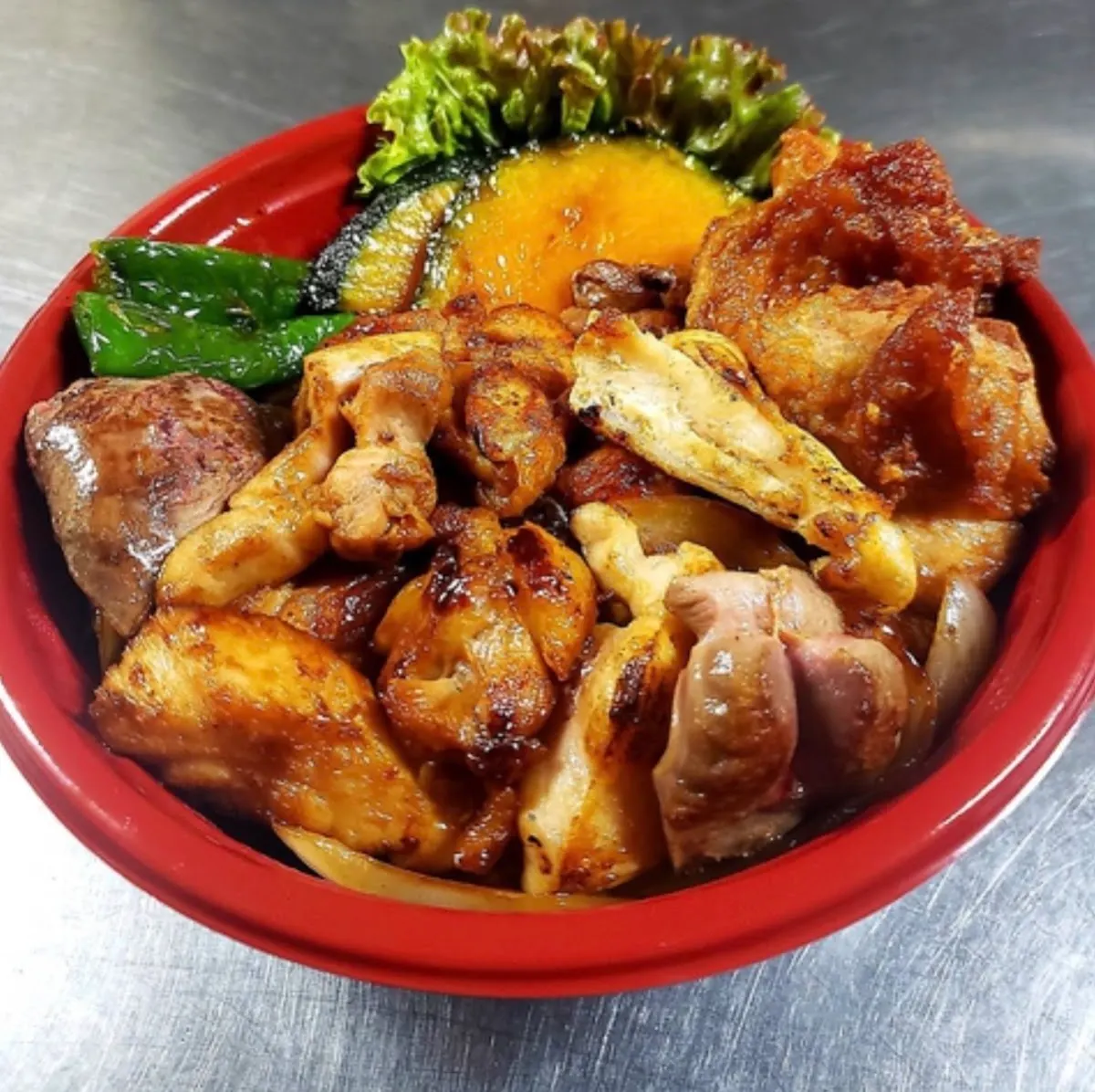 姫路焼鳥焼肉 ひなどり 串なし焼鳥食べ飲み放題 専門店