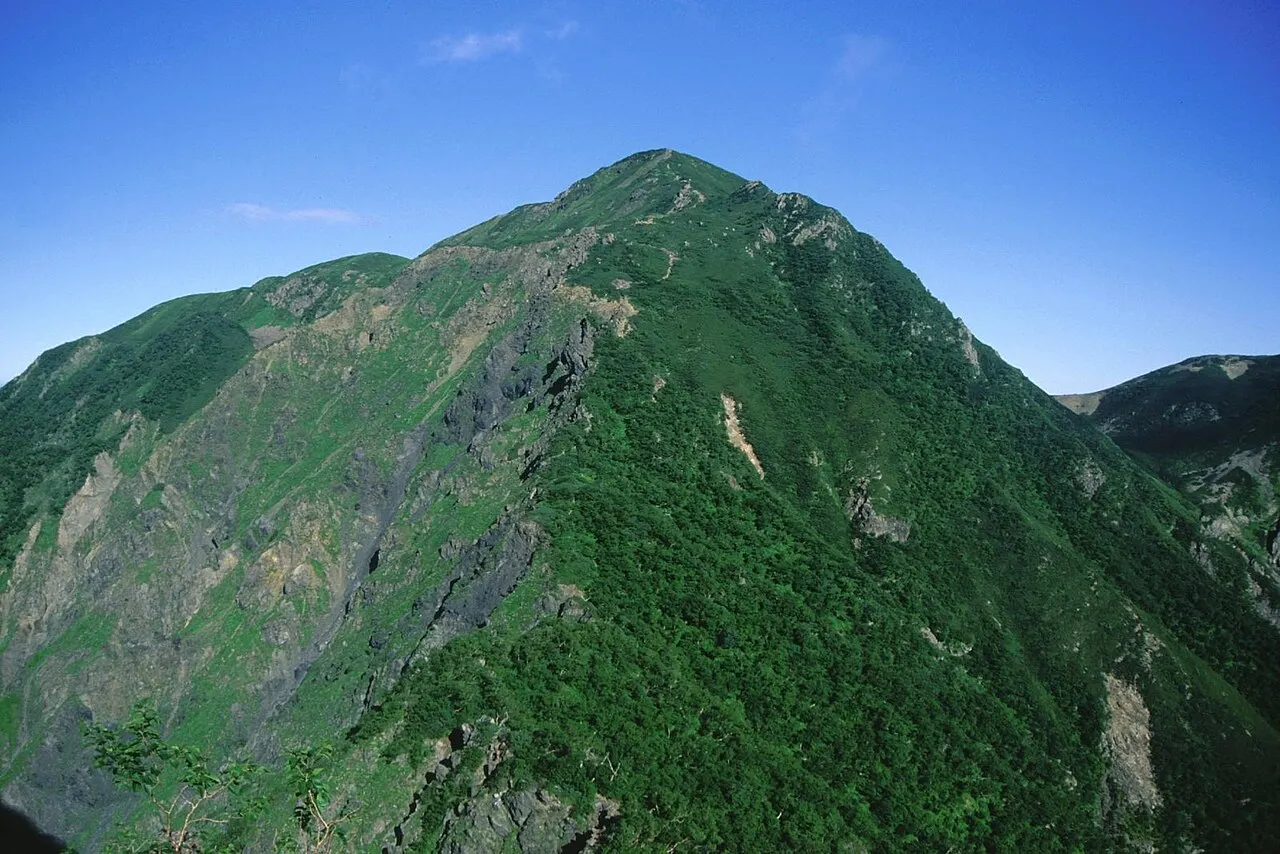 兎岳