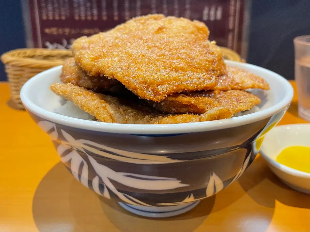とんかつ太郎 古町本店