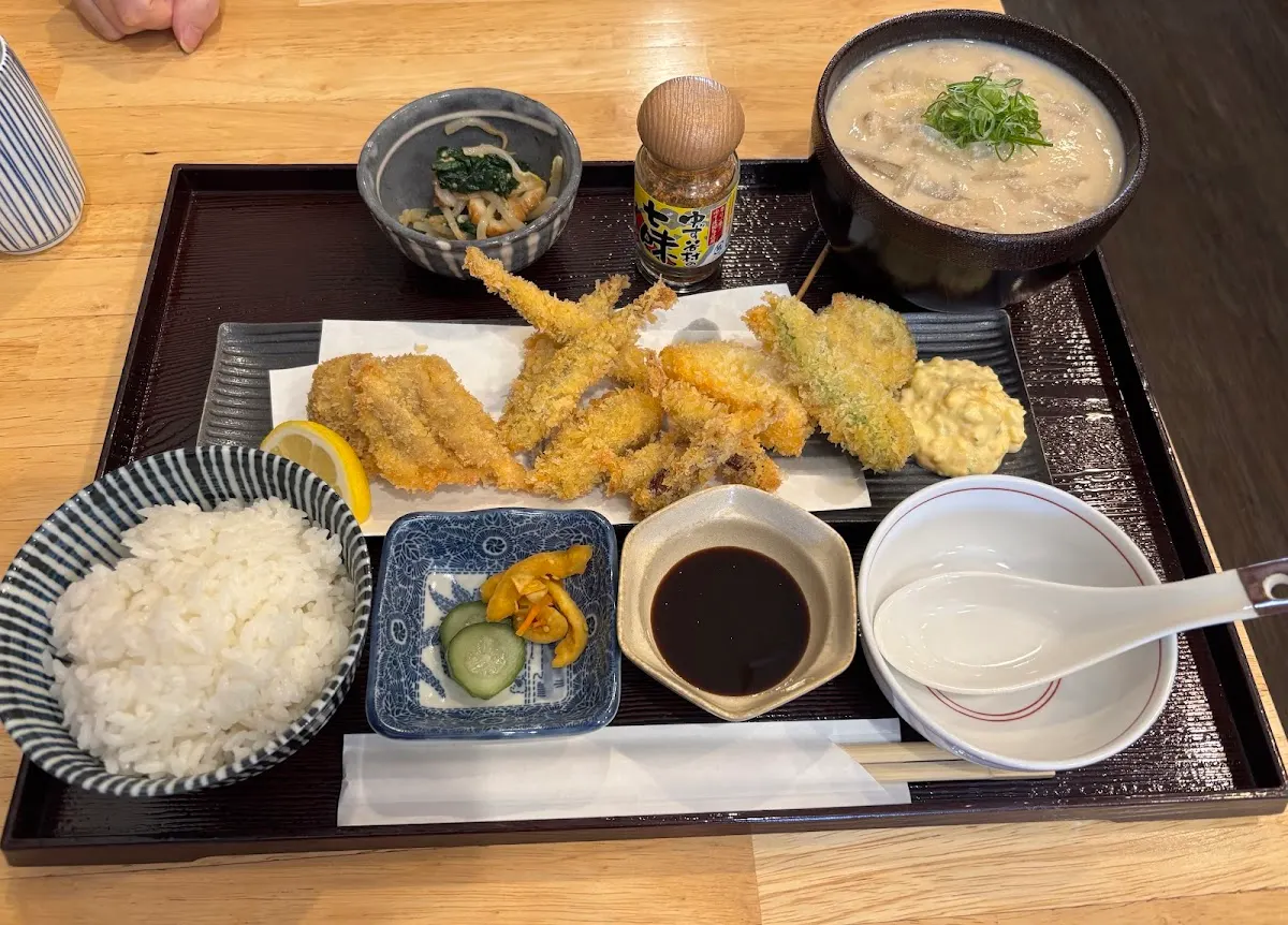 台所しののめ
