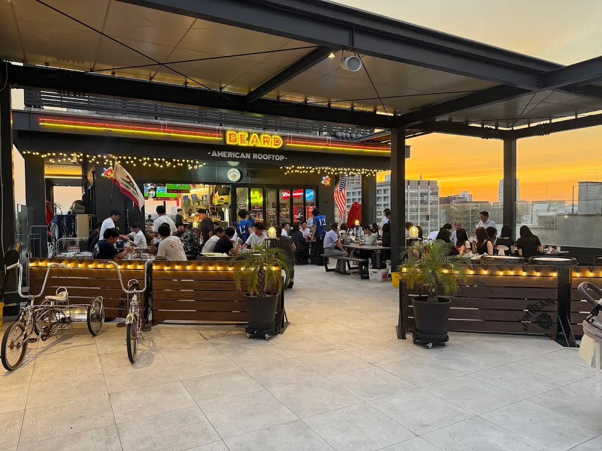 ROOFTOP BEARD ビアード 天神店