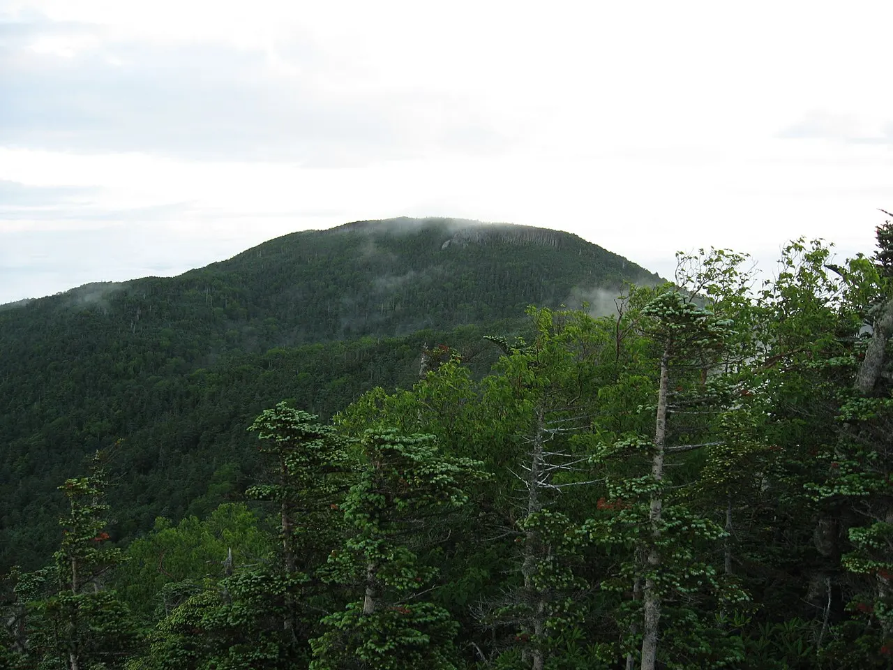 三宝山