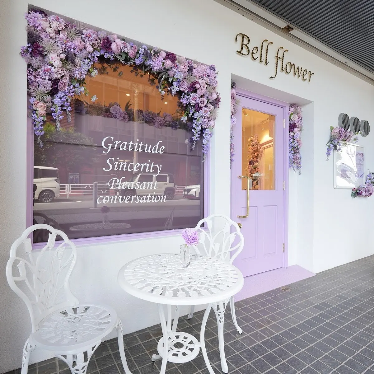 Cafe Bellflower カフェ ベルフラワー