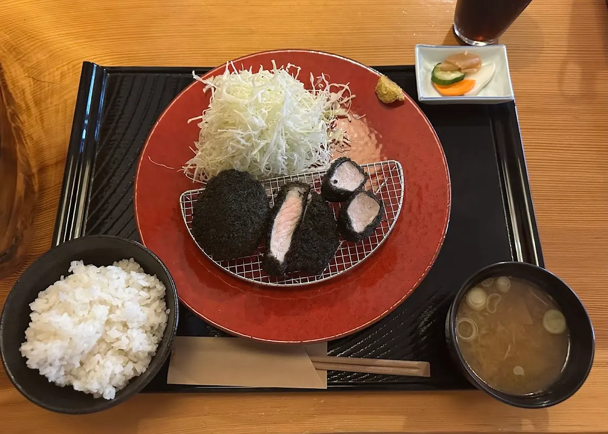 さつまや とんとん 箱根