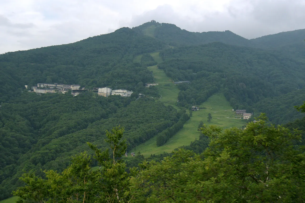 東館山